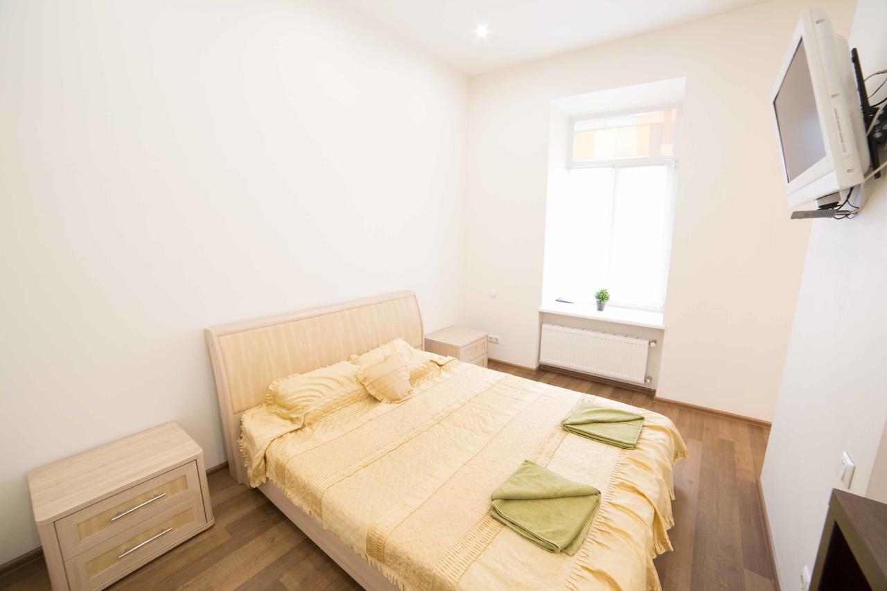Chornovola 11 Apartment Lviv Centre Dış mekan fotoğraf
